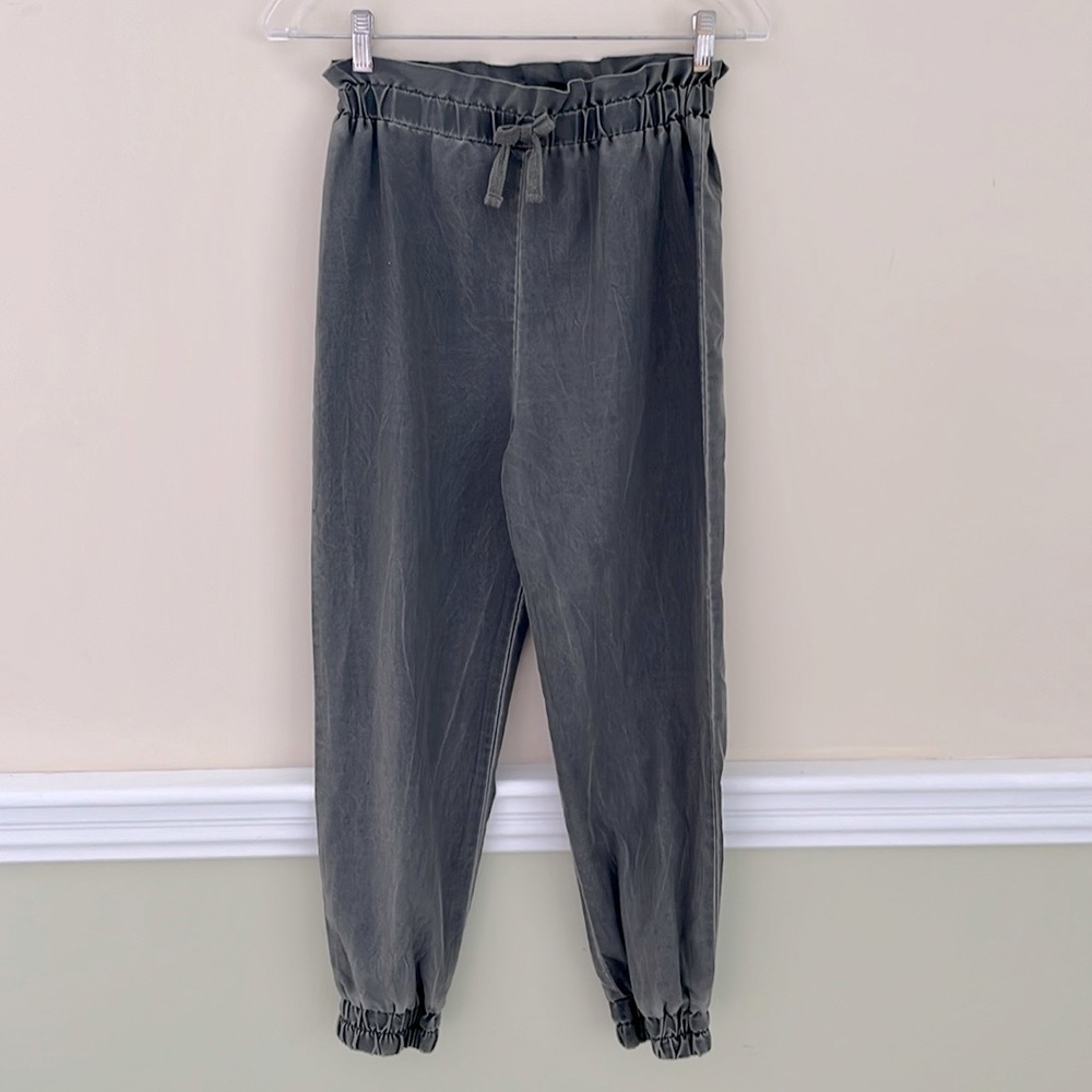 ART CLASS Khaki High Elasticized Waist Pullon Jogger Pants S NWOT - Picture 4 of 10